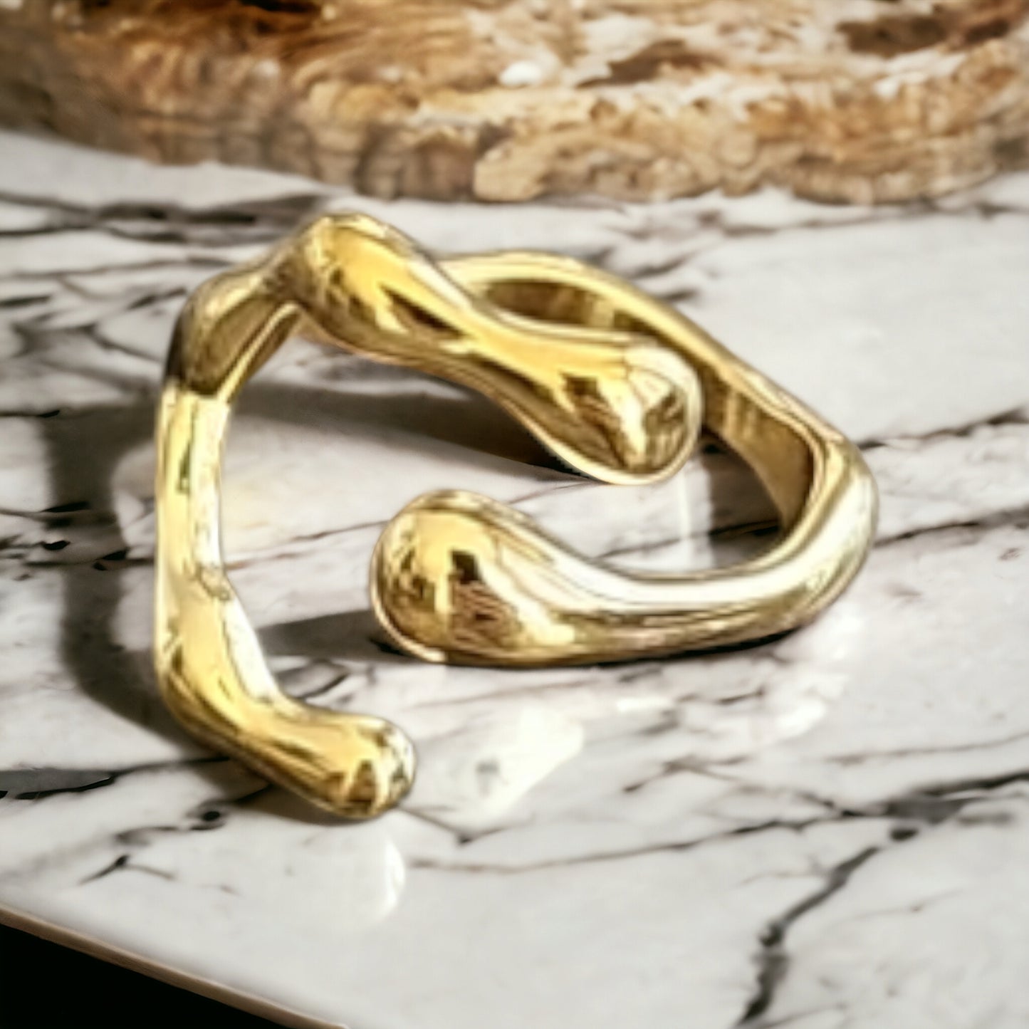 Hip-hop Ring