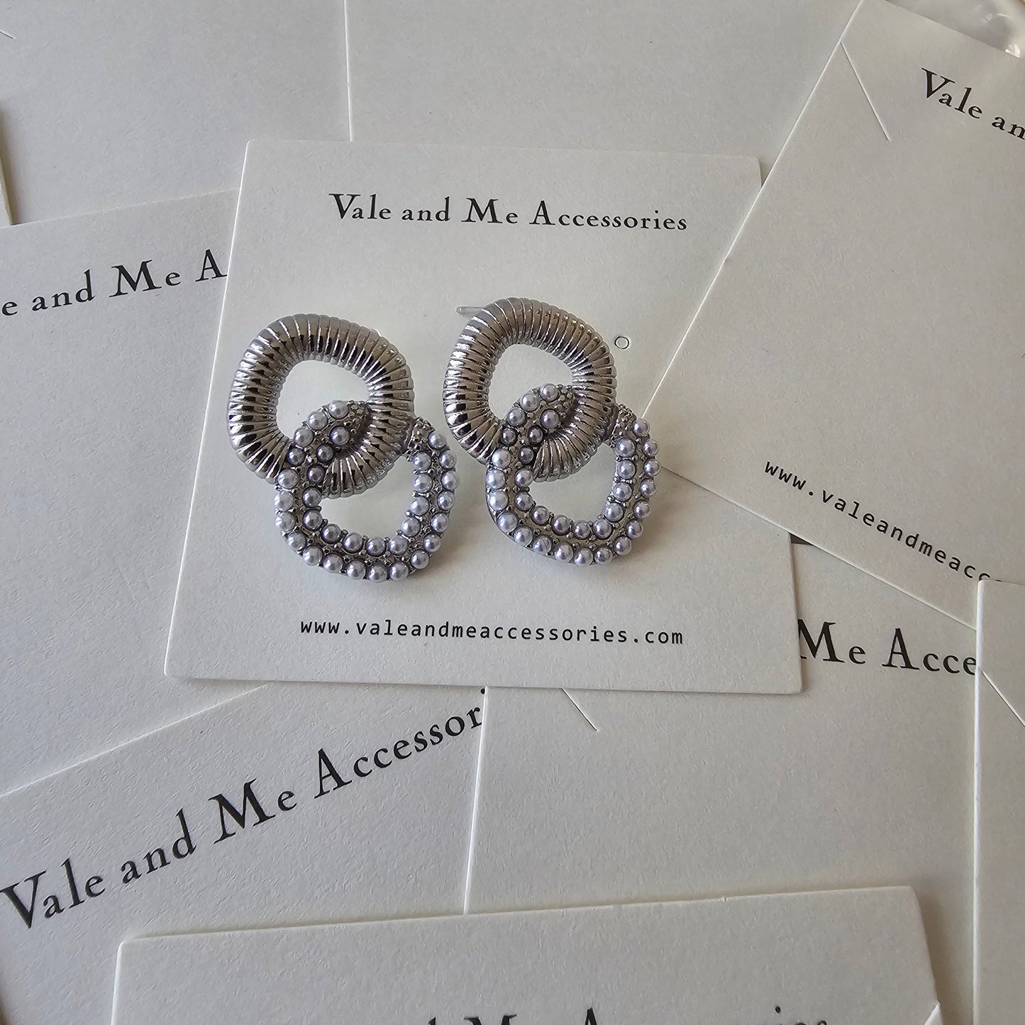 Arlet Vintage Style Earrings