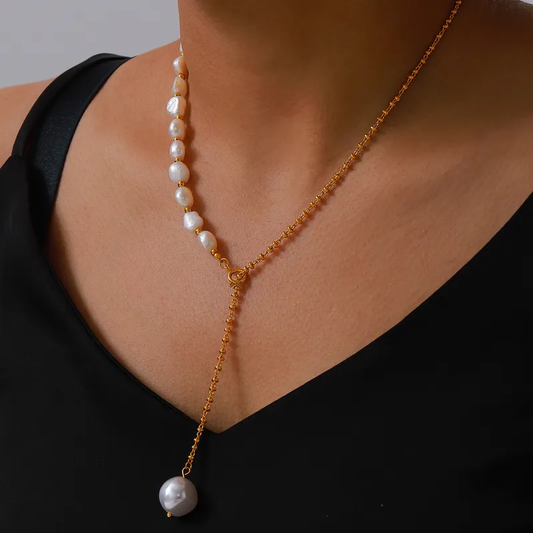 Pearl Pendant Necklace