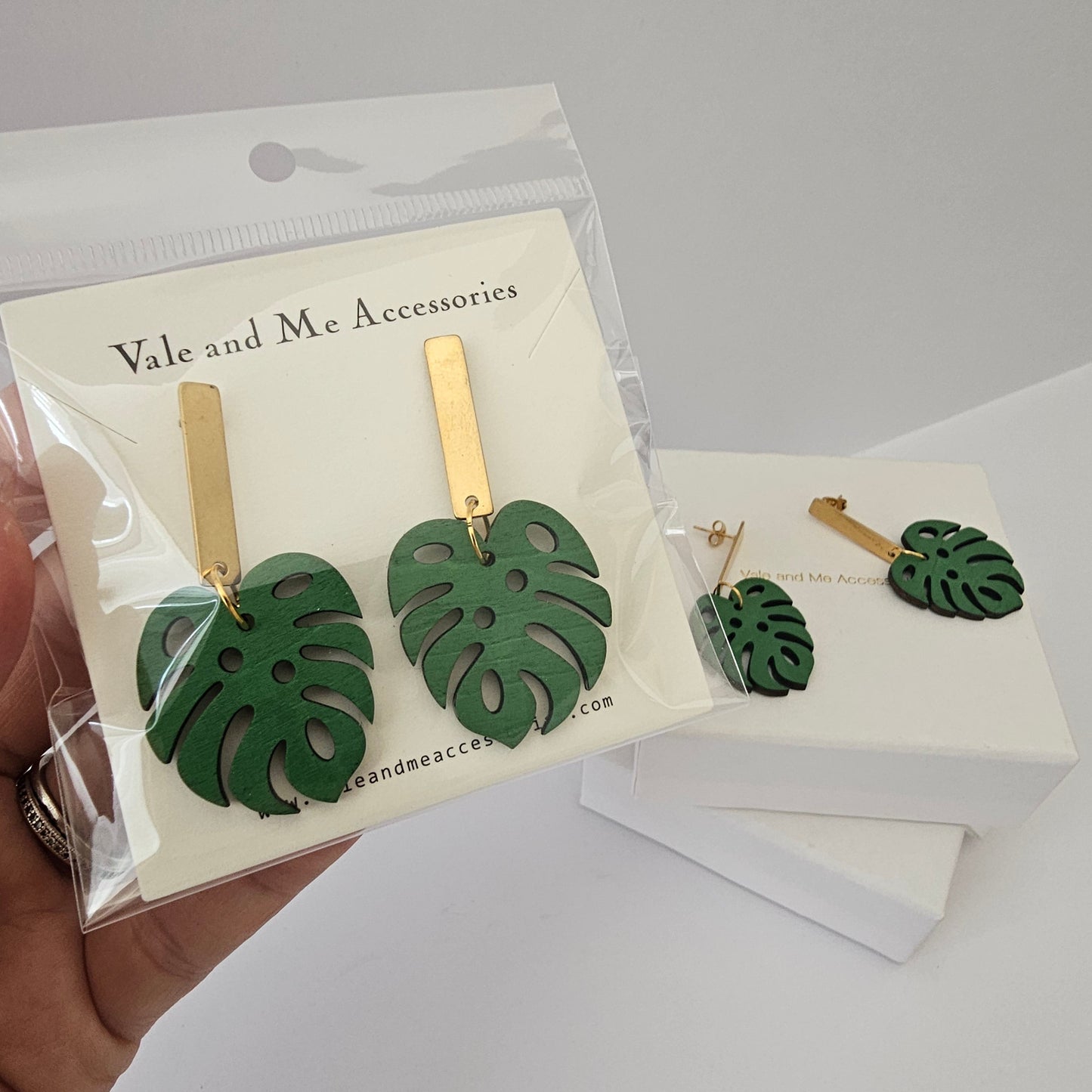 Monstera Leaf Drop Earrings