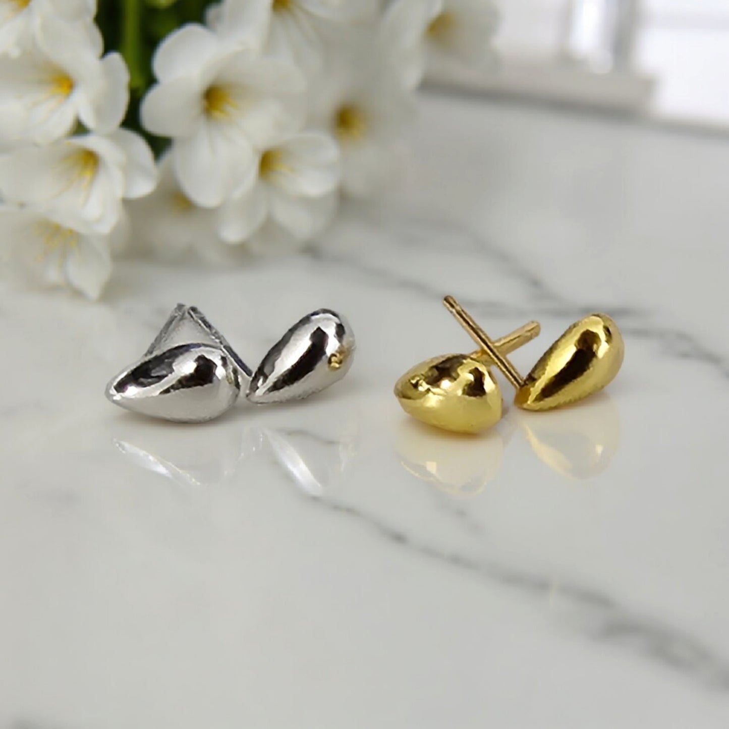 Small Teardrop Stud Earrings