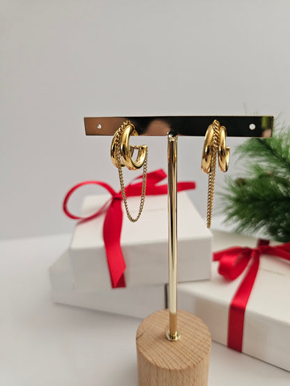 Dual Layered Chain Hoop