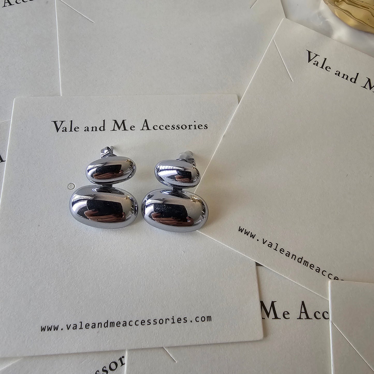 Keira Earrings
